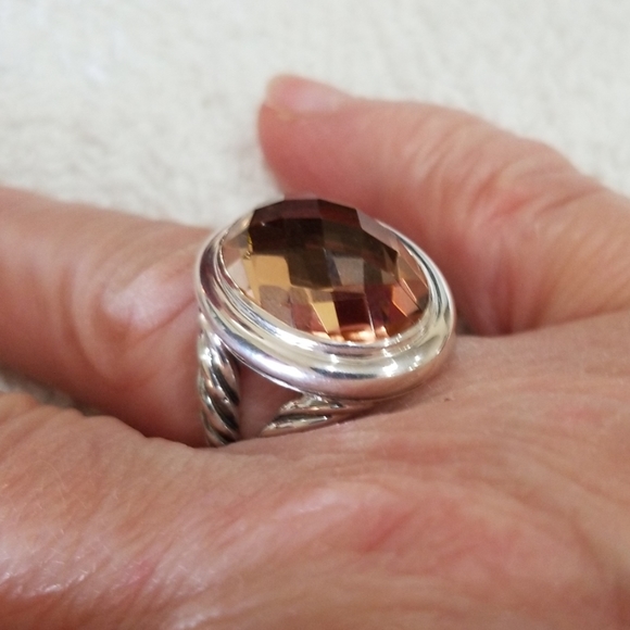 David Yurman Ring - Picture 2 of 4